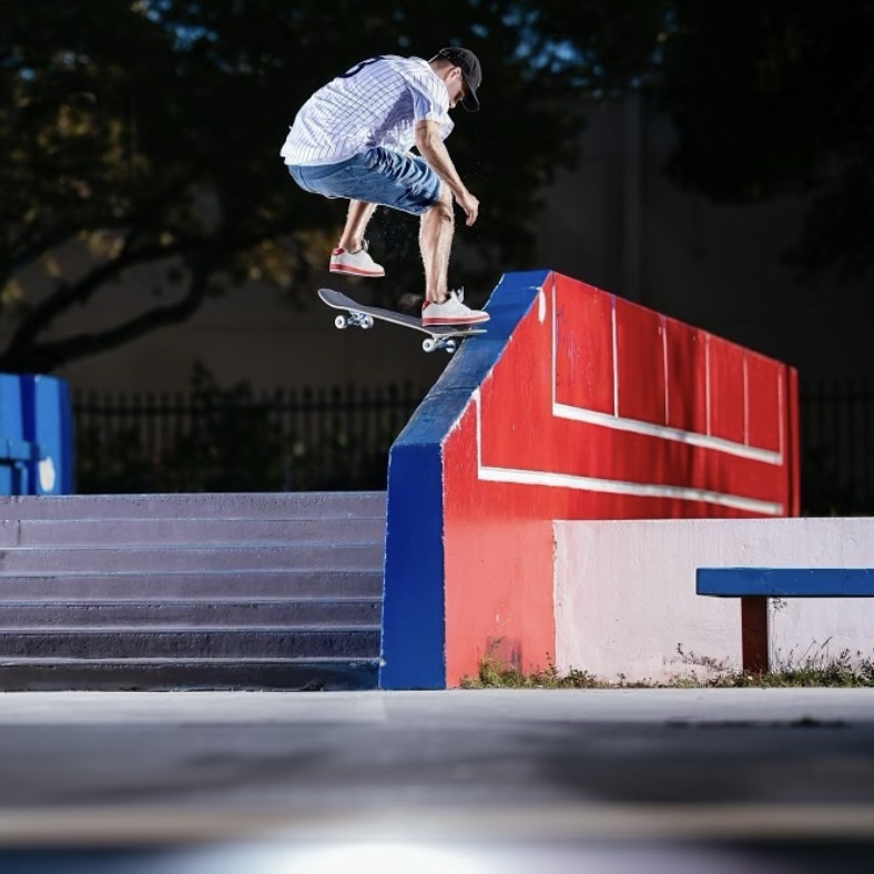 Wade Kickflip FS Noseslide